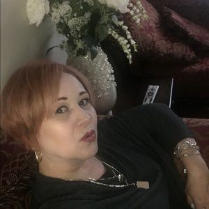 Meet your Posher, Mariela